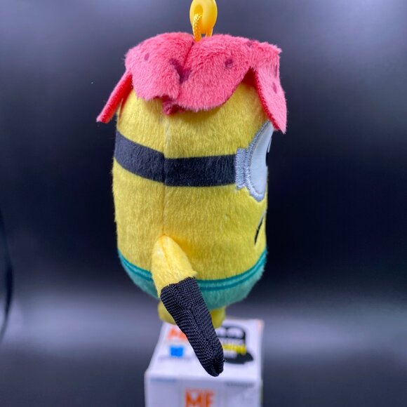 Despicable Me 3 Starfished Minion Plush Hangers Series 1 - Picture 7 of 12
